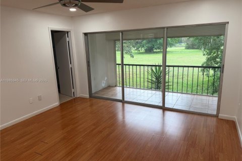 Adosado en alquiler en Lauderhill, Florida, 4 dormitorios, 147.71 m2 № 2050585 - foto 25