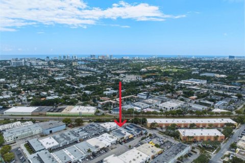 Immobilier commercial à vendre à Fort Lauderdale, Floride № 2086087 - photo 3