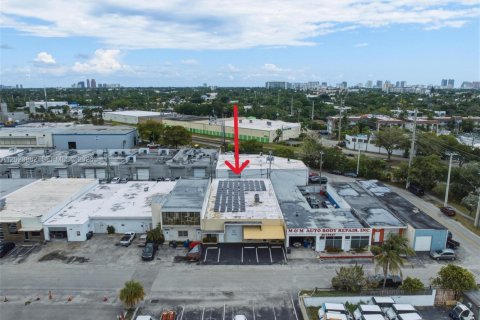 Immobilier commercial à vendre à Fort Lauderdale, Floride № 2086087 - photo 7