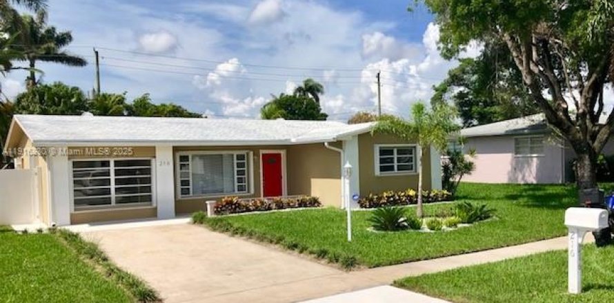 Villa ou maison à Dania Beach, Floride 4 chambres, 192.87 m2 № 1974794