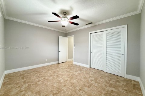 Villa ou maison à louer à Dania Beach, Floride: 4 chambres, 192.87 m2 № 1974794 - photo 29