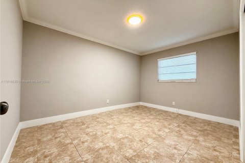 Villa ou maison à louer à Dania Beach, Floride: 4 chambres, 192.87 m2 № 1974794 - photo 20