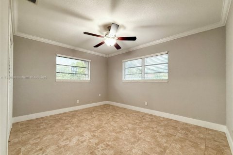 Villa ou maison à louer à Dania Beach, Floride: 4 chambres, 192.87 m2 № 1974794 - photo 27