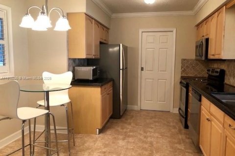 Villa ou maison à louer à Dania Beach, Floride: 4 chambres, 192.87 m2 № 1974794 - photo 8