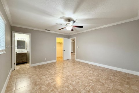 Villa ou maison à louer à Dania Beach, Floride: 4 chambres, 192.87 m2 № 1974794 - photo 18