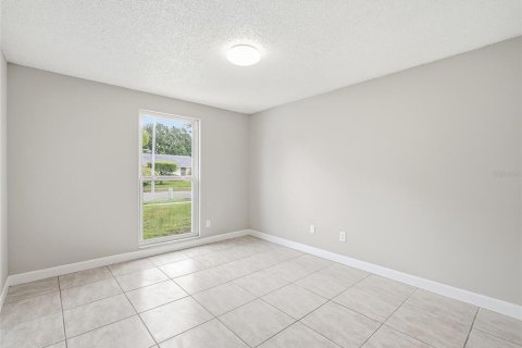 House in Tampa, Florida 3 bedrooms, 113.43 sq.m. № 2266739 - photo 14