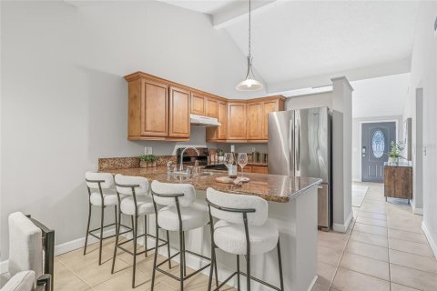 House in Tampa, Florida 3 bedrooms, 113.43 sq.m. № 2266739 - photo 8