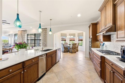 Condo in Naples, Florida, 3 bedrooms № 2195288 - photo 24