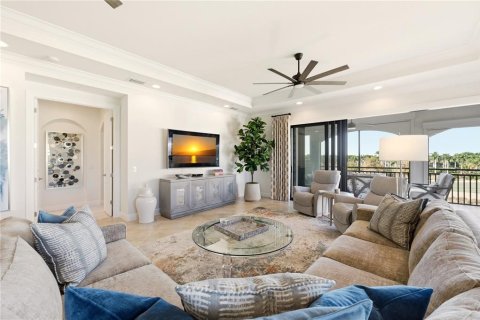 Condo in Naples, Florida, 3 bedrooms № 2195288 - photo 12