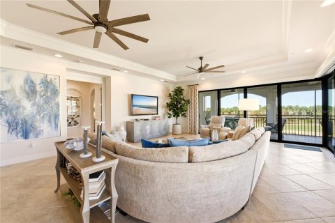 Condo in Naples, Florida, 3 bedrooms № 2195288 - photo 18