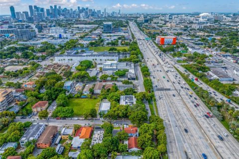 Terrain à vendre à Miami, Floride № 1977480 - photo 7