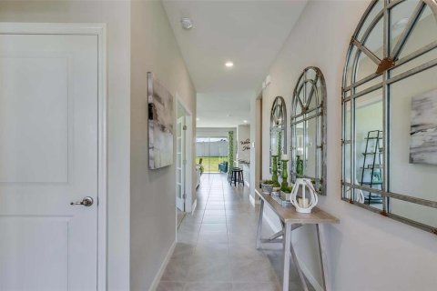 House in Lakewood Ranch, Florida 3 bedrooms, 168.71 sq.m. № 2113764 - photo 2