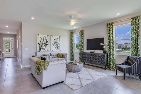 House in Lakewood Ranch, Florida 3 bedrooms, 168.71 sq.m. № 2113764 - photo 6