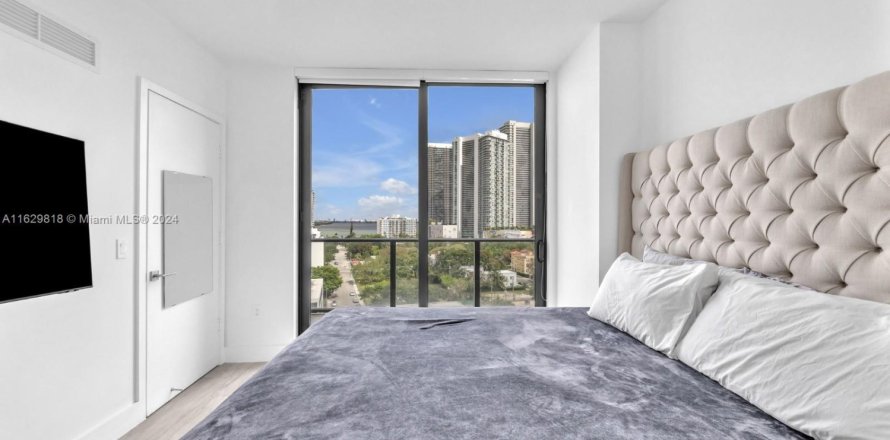 Condo à Miami, Floride, 2 chambres № 1763403