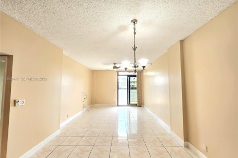 Снять в аренду кондоминиум в Холливуд, Флорида 1 спальня, 77.29м2, № 2006127 - фото 9