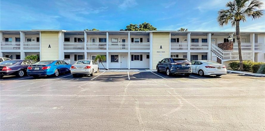 Condo in Bradenton, Florida, 1 bedroom № 1156463