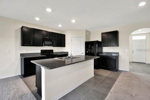 Casa en alquiler en Bradenton, Florida, 5 dormitorios, 241.92 m2 № 1615350 - foto 4