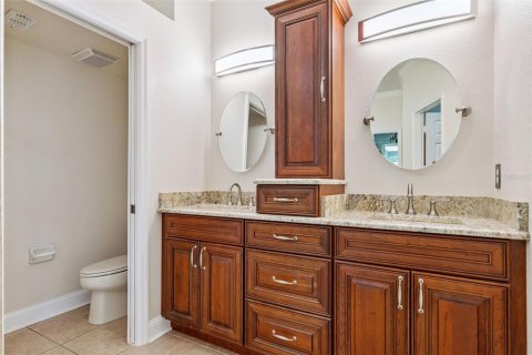 Casa en venta en Kissimmee, Florida, 4 dormitorios, 224.82 m2 № 2151679 - foto 20