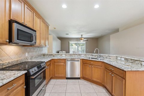Casa en venta en Kissimmee, Florida, 4 dormitorios, 224.82 m2 № 2151679 - foto 16