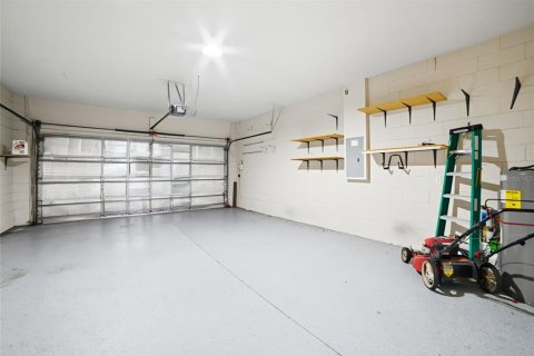 Villa ou maison à vendre à Kissimmee, Floride: 4 chambres, 224.82 m2 № 2151679 - photo 26