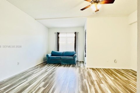 Снять в аренду кондоминиум в Юпитер, Флорида 50.63м2, № 2046126 - фото 4