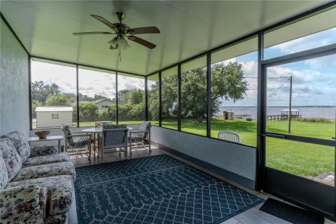 House in Frostproof, Florida 3 bedrooms, 140.28 sq.m. № 1823200 - photo 21
