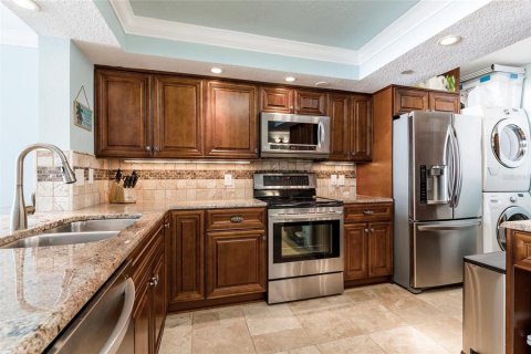 Condominio en venta en Madeira Beach, Florida, 2 dormitorios, 102.19 m2 № 2093223 - foto 11