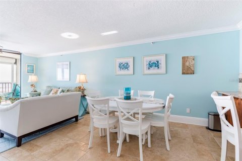 Condominio en venta en Madeira Beach, Florida, 2 dormitorios, 102.19 m2 № 2093223 - foto 14