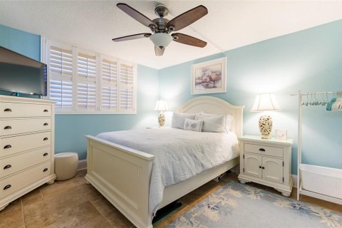 Condominio en venta en Madeira Beach, Florida, 2 dormitorios, 102.19 m2 № 2093223 - foto 24