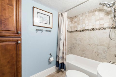 Condominio en venta en Madeira Beach, Florida, 2 dormitorios, 102.19 m2 № 2093223 - foto 27