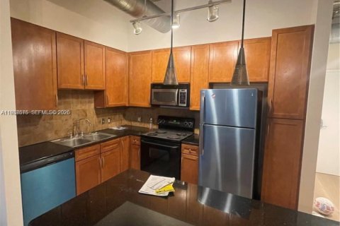 Copropriété à louer à Miami, Floride: 2 chambres, 102.1 m2 № 2050689 - photo 20