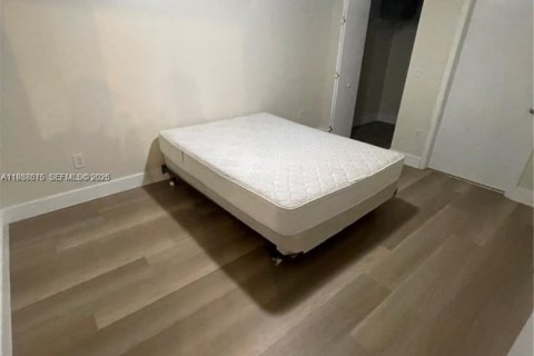 Copropriété à louer à Miami, Floride: 2 chambres, 102.1 m2 № 2050689 - photo 6