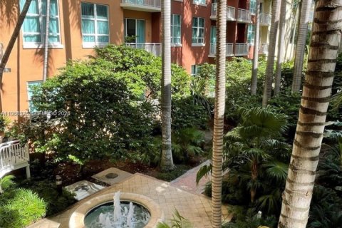 Copropriété à louer à Miami, Floride: 2 chambres, 102.1 m2 № 2050689 - photo 18