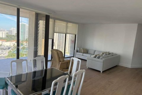 Copropriété à louer à Aventura, Floride: 2 chambres, 163.79 m2 № 1938538 - photo 22