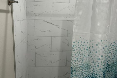 Apartamento en alquiler en Bradenton, Florida, 2 dormitorios, 83.61 m2 № 1796878 - foto 15