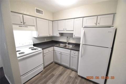 Apartamento en alquiler en Tampa, Florida, 1 dormitorio, 51.1 m2 № 1914030 - foto 10