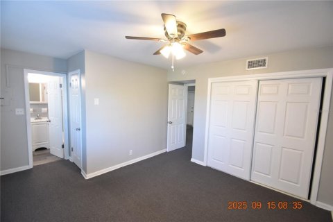 Apartamento en alquiler en Tampa, Florida, 1 dormitorio, 51.1 m2 № 1914030 - foto 13