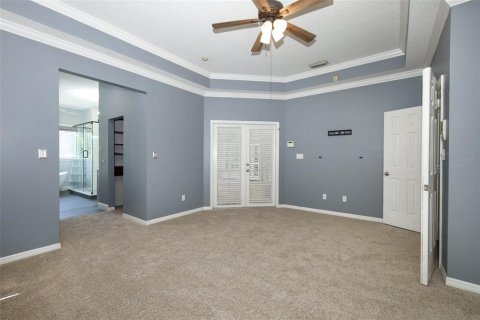 House in Oviedo, Florida 4 bedrooms, 249.35 sq.m. № 1844671 - photo 14