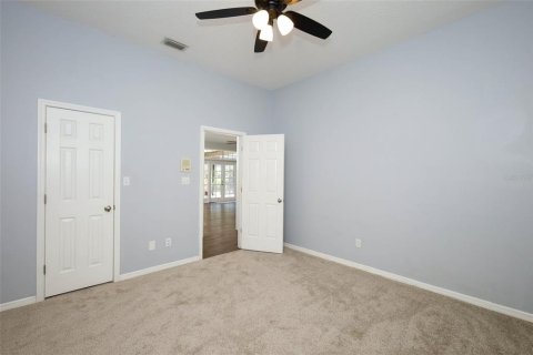 House in Oviedo, Florida 4 bedrooms, 249.35 sq.m. № 1844671 - photo 25