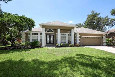 House in Oviedo, Florida 4 bedrooms, 249.35 sq.m. № 1844671 - photo 1