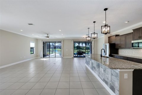 Villa ou maison à vendre à Parrish, Floride: 4 chambres, 235.23 m2 № 2419689 - photo 7