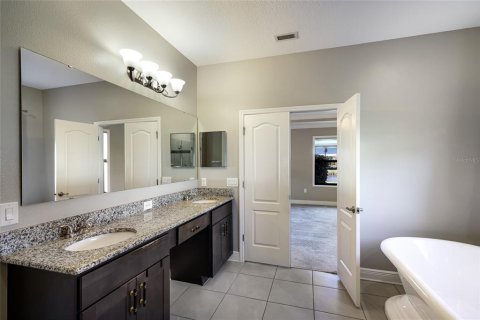 Villa ou maison à vendre à Parrish, Floride: 4 chambres, 235.23 m2 № 2419689 - photo 23