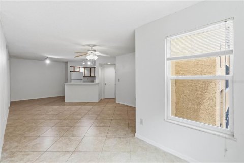Купить кондоминиум в Орландо, Флорида 6 комнат, 97.92м2, № 2221663 - фото 8