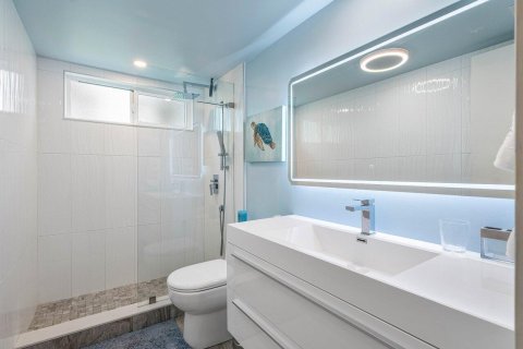 Condo in Boynton Beach, Florida, 2 bedrooms  № 2153736 - photo 18