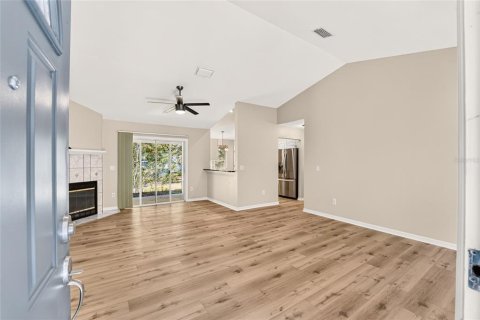 House in Gainesville, Florida 3 bedrooms, 139.26 sq.m. № 2399340 - photo 3