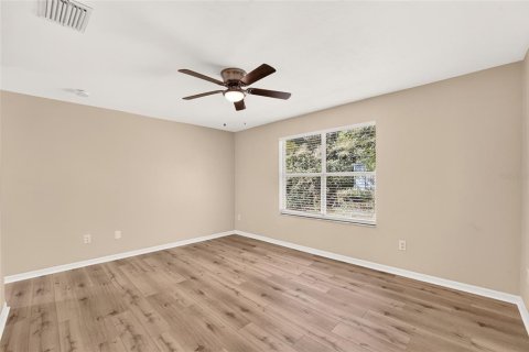 House in Gainesville, Florida 3 bedrooms, 139.26 sq.m. № 2399340 - photo 24