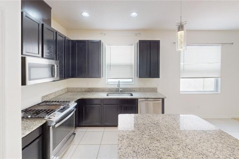 Casa en venta en Orlando, Florida, 3 dormitorios, 198.53 m2 № 2216762 - foto 4