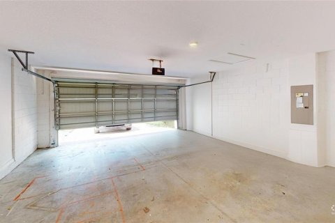Casa en venta en Orlando, Florida, 3 dormitorios, 198.53 m2 № 2216762 - foto 3