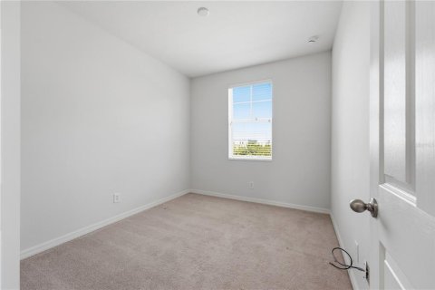 Townhouse in Sarasota, Florida 3 bedrooms, 146.32 sq.m. № 2204058 - photo 24
