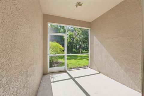 Townhouse in Sarasota, Florida 3 bedrooms, 146.32 sq.m. № 2204058 - photo 27